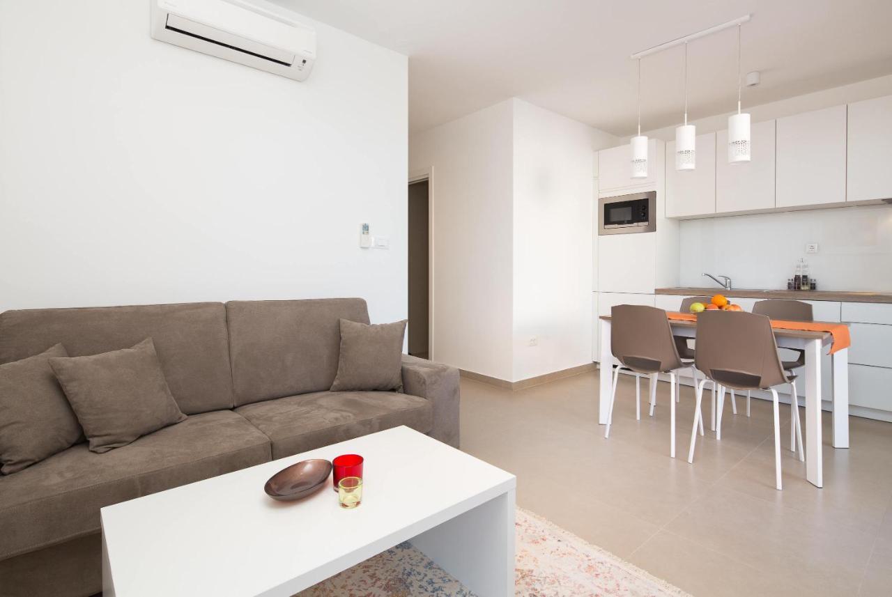 Apartments Alba 1 Слатине Екстер'єр фото